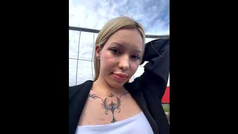 babydolll @ stripchat on 20250722