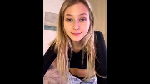 lunarase @ stripchat on 20250722