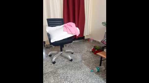 shalu_g @ stripchat on 20250722