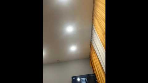 lilu_25