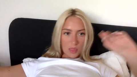 kitty_swetty @ stripchat on 20250724