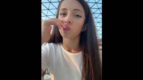 yesmoree @ stripchat on 20250724