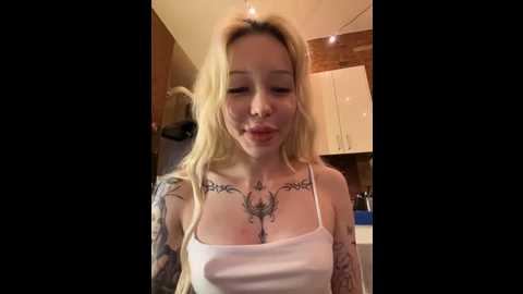 babydolll @ stripchat on 20250725