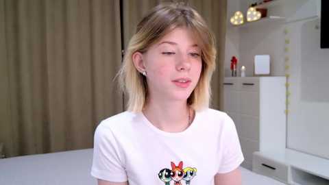 bella_amory @ stripchat on 20250725