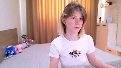 bella_amory @ stripchat on 20250725