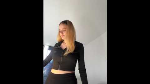 nicolecut @ stripchat on 20250727