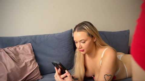 aurora_asti @ stripchat on 20250728