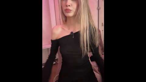 bellasecrett @ stripchat on 20250728