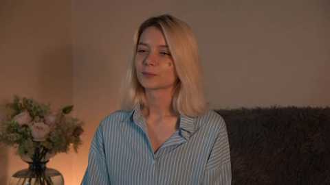 hi_my_name_is @ stripchat on 20250728