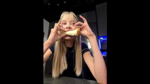 bellasecrett @ stripchat on 20250729