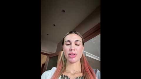 charming_ritta @ stripchat on 20250731