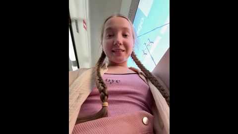 bambi_lu @ stripchat on 20250804