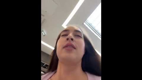 holly_play @ stripchat on 20250806