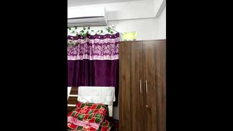 v_hot_sweet @ stripchat on 20250806