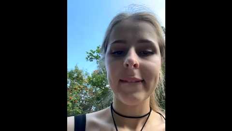 lina_away @ stripchat on 20250807