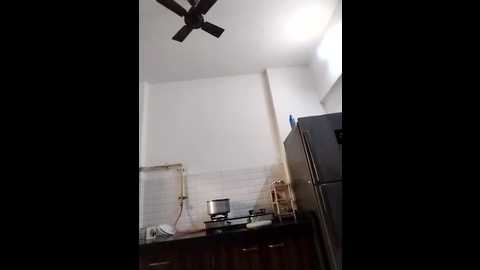 taniya_2004 @ stripchat on 20250808