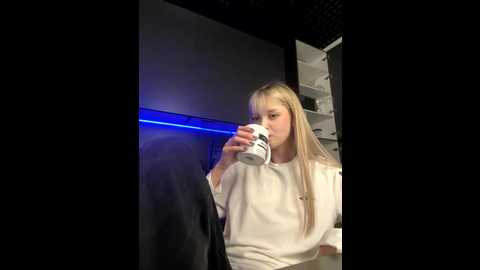 bellasecrett @ stripchat on 20250810