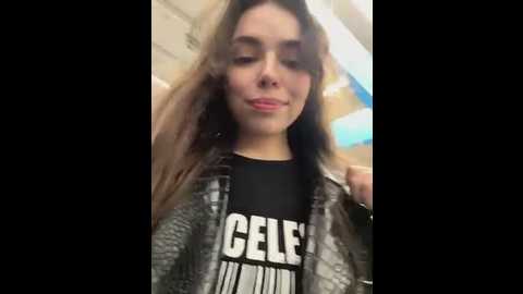 pantyless @ stripchat on 20250813