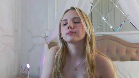 sky_cutie @ stripchat on 20250813