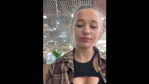 juice_bunny @ stripchat on 20250815