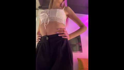 bellasecrett @ stripchat on 20250816