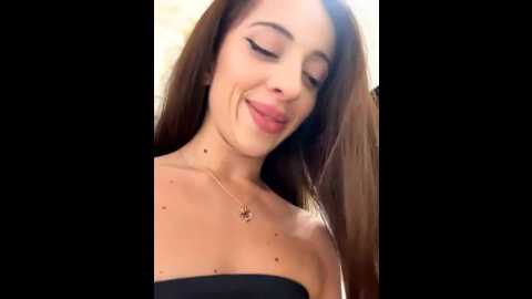 yesmoree @ stripchat on 20250817