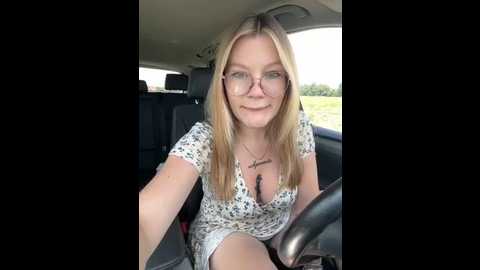 justmilaa @ stripchat on 20250818