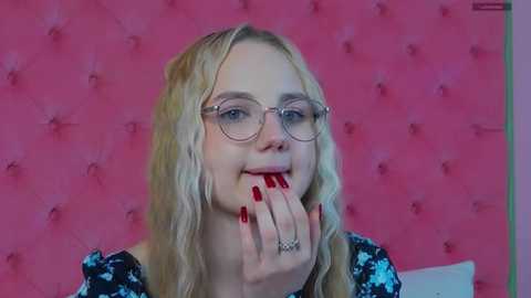 sky_cutie @ stripchat on 20250818