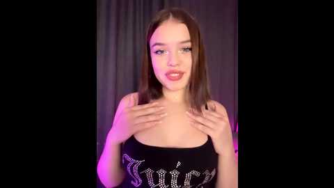 alicekiiss_ @ stripchat on 20250820