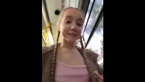 bambi_lu @ stripchat on 20250820