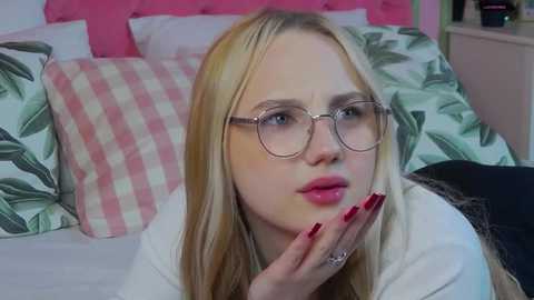 sky_cutie @ stripchat on 20250820
