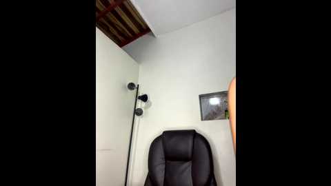 _alice_1 @ stripchat on 20250821