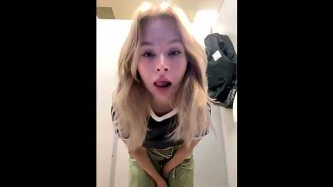 cum_girlss @ stripchat on 20250821