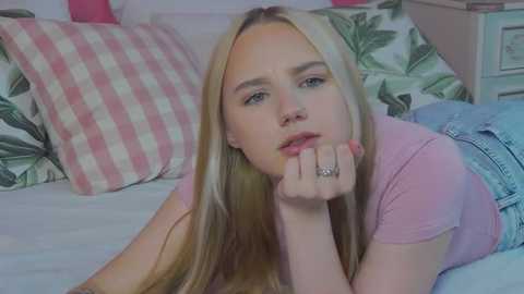 sky_cutie @ stripchat on 20250821