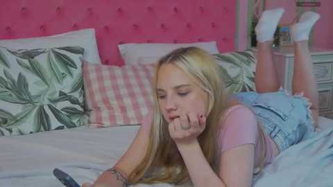 sky_cutie @ stripchat on 20250821