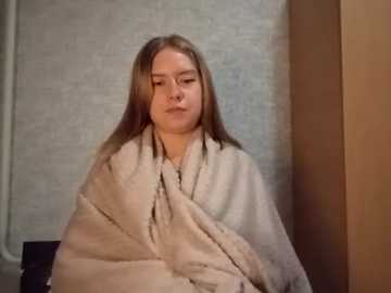 tomyris_yuki @ stripchat on 20250821