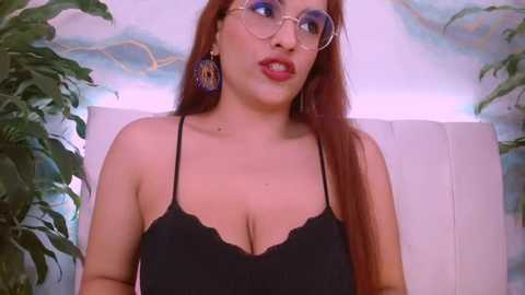 triana_crimson