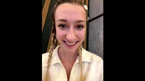 lia__love @ stripchat on 20250822