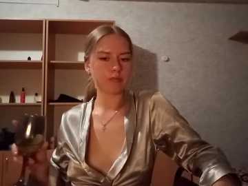 tomyris_yuki @ stripchat on 20250822