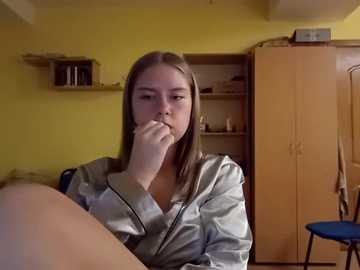 tomyris_yuki @ stripchat on 20250823