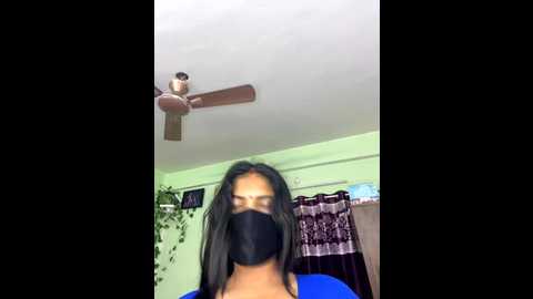 v_hot_sweit @ stripchat on 20250823