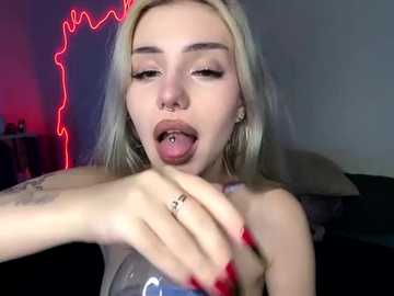 alice18james @ stripchat on 20250824