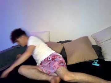 alice18james @ stripchat on 20250824