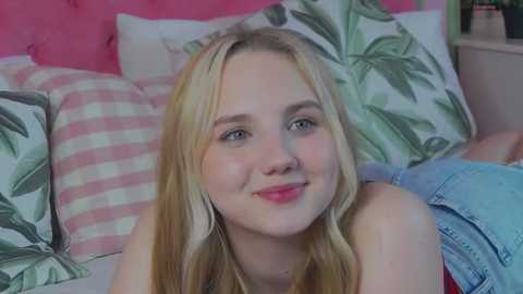 sky_cutie @ stripchat on 20250825