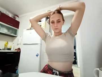 barby_kisa @ stripchat on 20250829