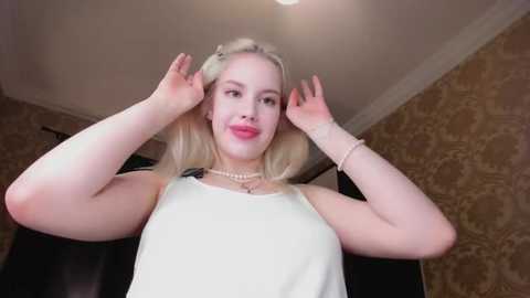 petite_mermaid @ stripchat on 20250904