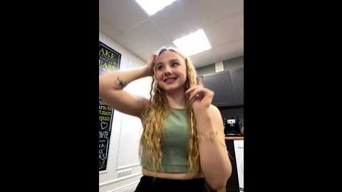 sky_cutie @ stripchat on 20250904