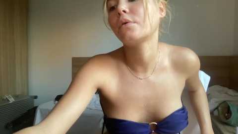 xelinabeby @ stripchat on 20250904