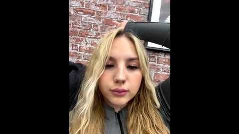 sky_cutie @ stripchat on 20250907