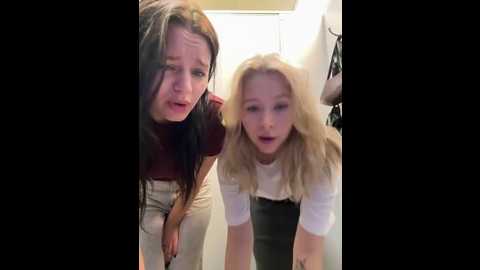 cum_girlss